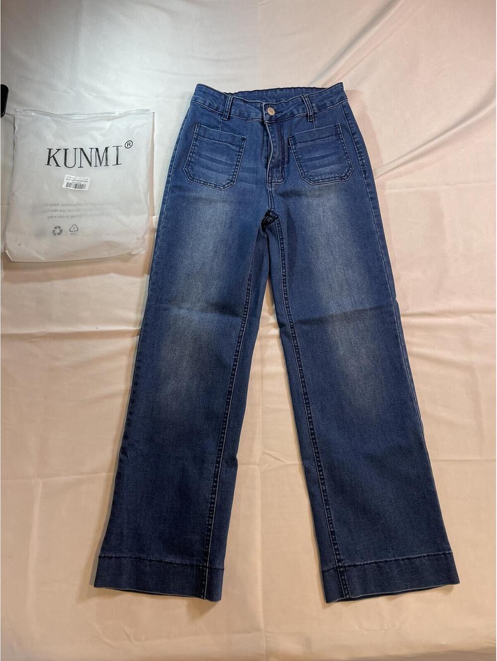 Women’s Kunmi Size 2 High Waisted Straight Jeans